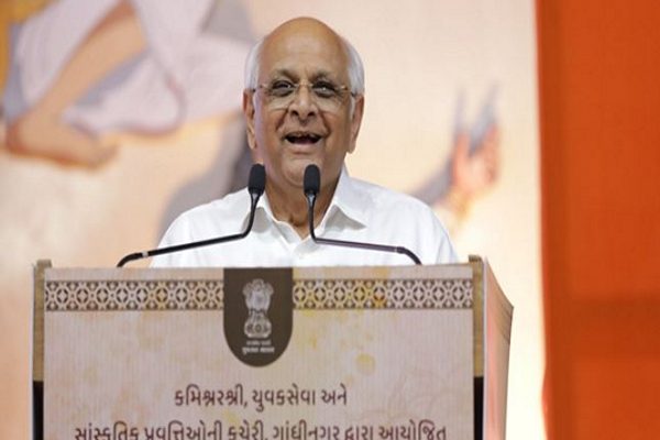 Patel Leads High-Level Meeting in Gandhinagar to Assess Key Projects’ Progress