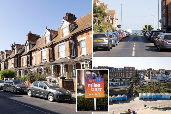 Quick Homes in a Seaside Town’s Vibrant Streets