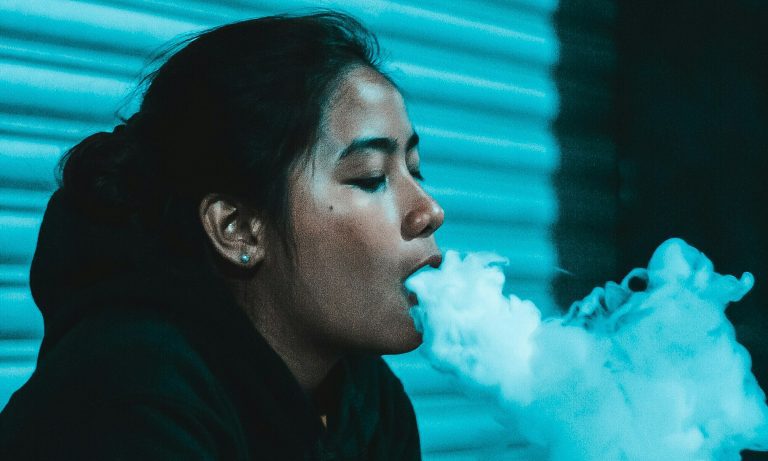 E-Cigarette Users Risk $190 Fines in Vietnam
